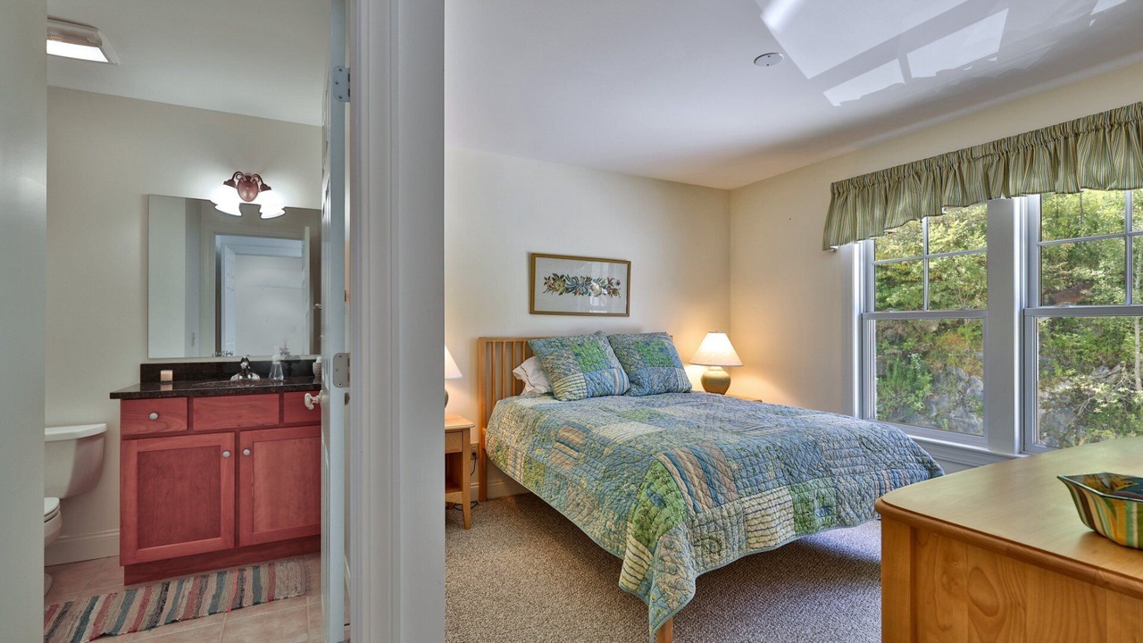 Photo of Bedroom in Central Vermont- Killington