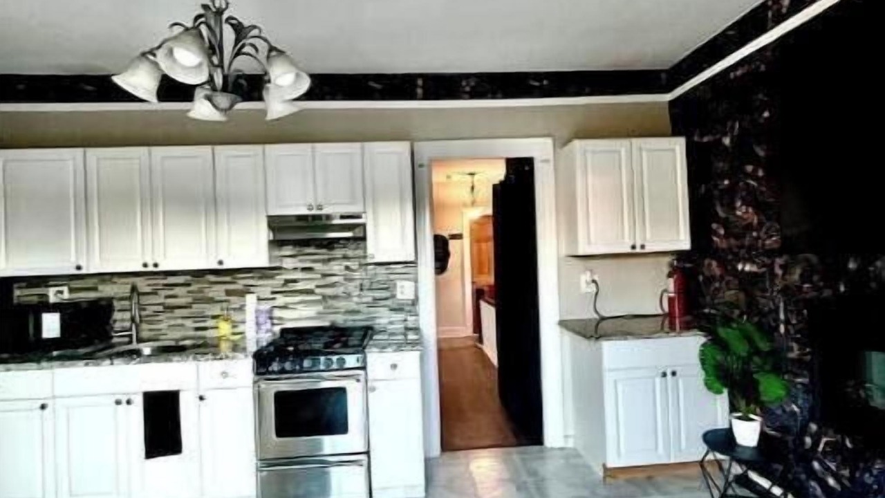 Photo of Kitchen in Williamsbridge
