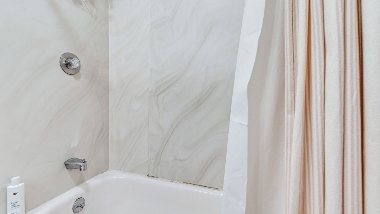 Photo of Bathroom in Warren