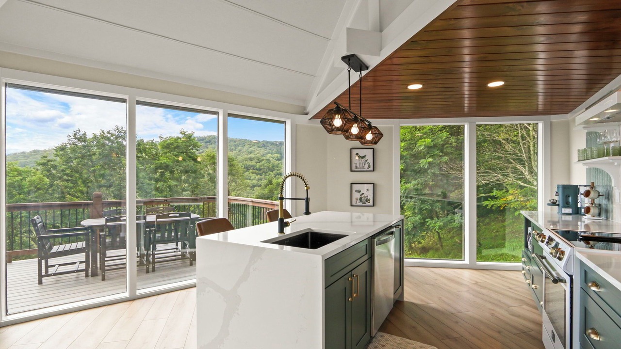 Photo of Kitchen in Seven Devils