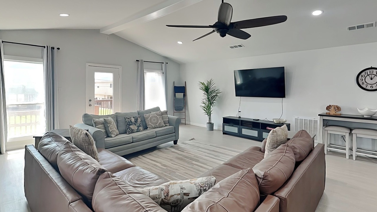 Photo of Livingroom in Surfside Beach