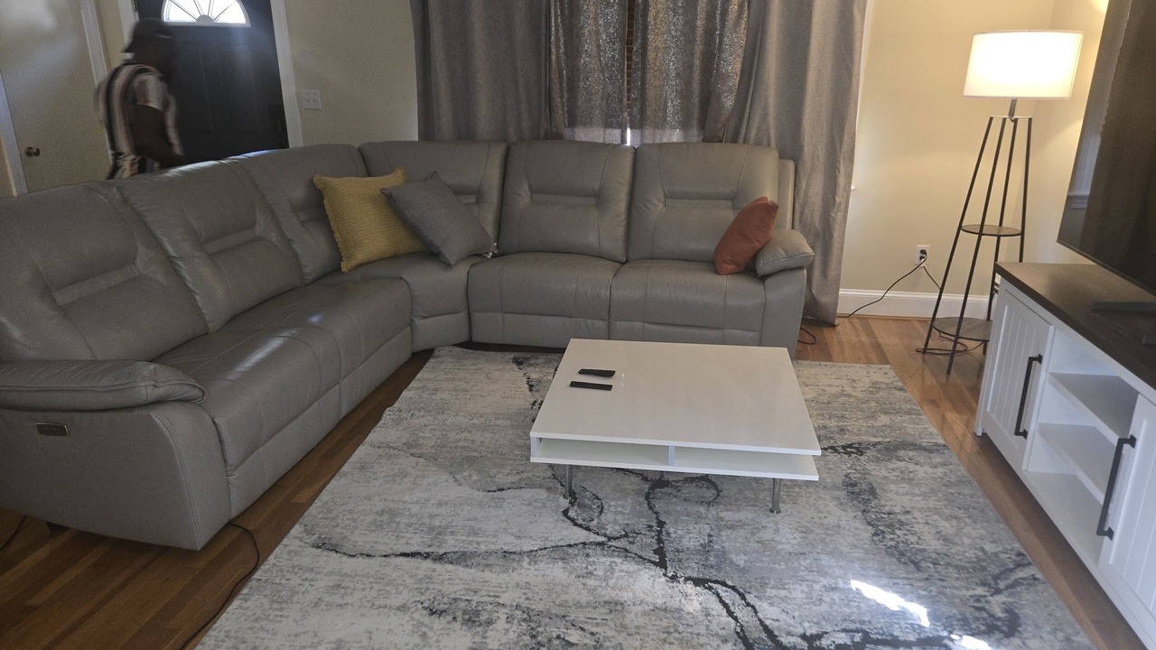 Photo of Livingroom in Peabody
