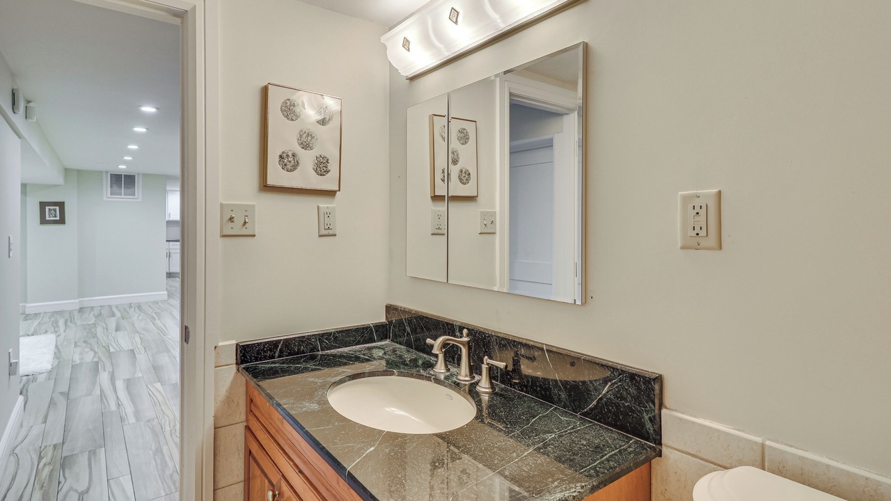 Photo of Bathroom in Hoboken