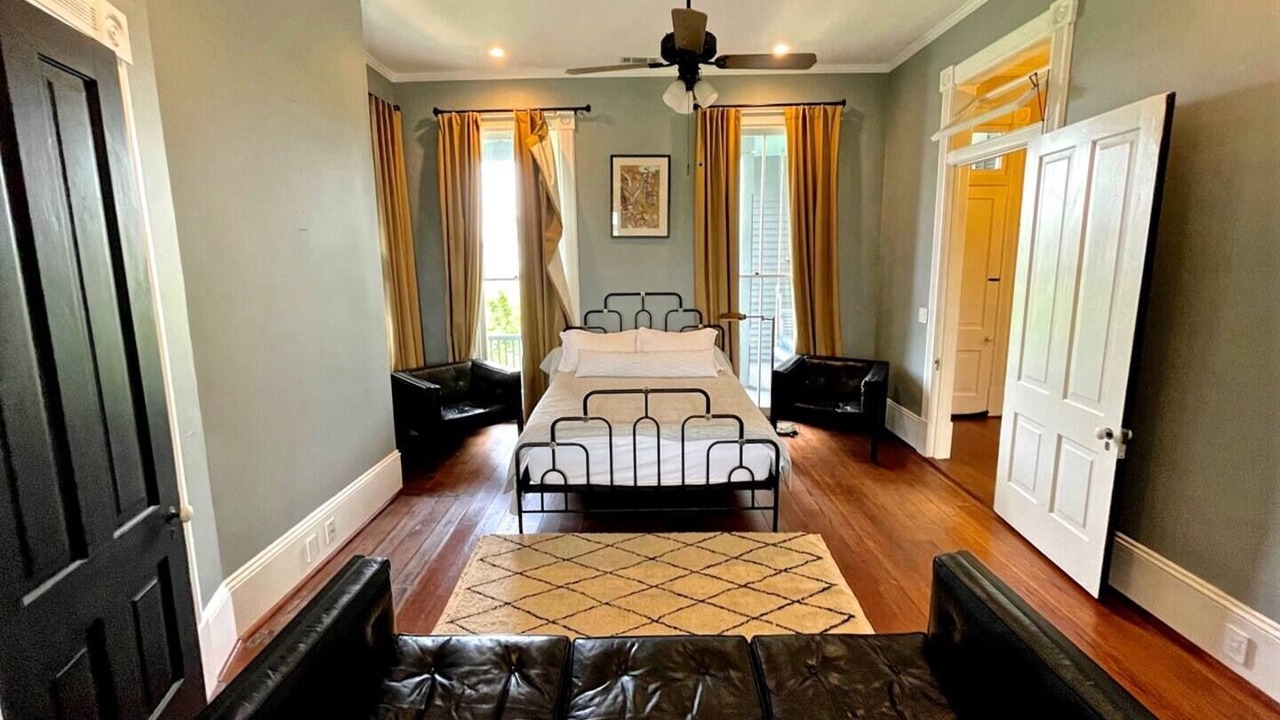 Photo of Bedroom in Galveston