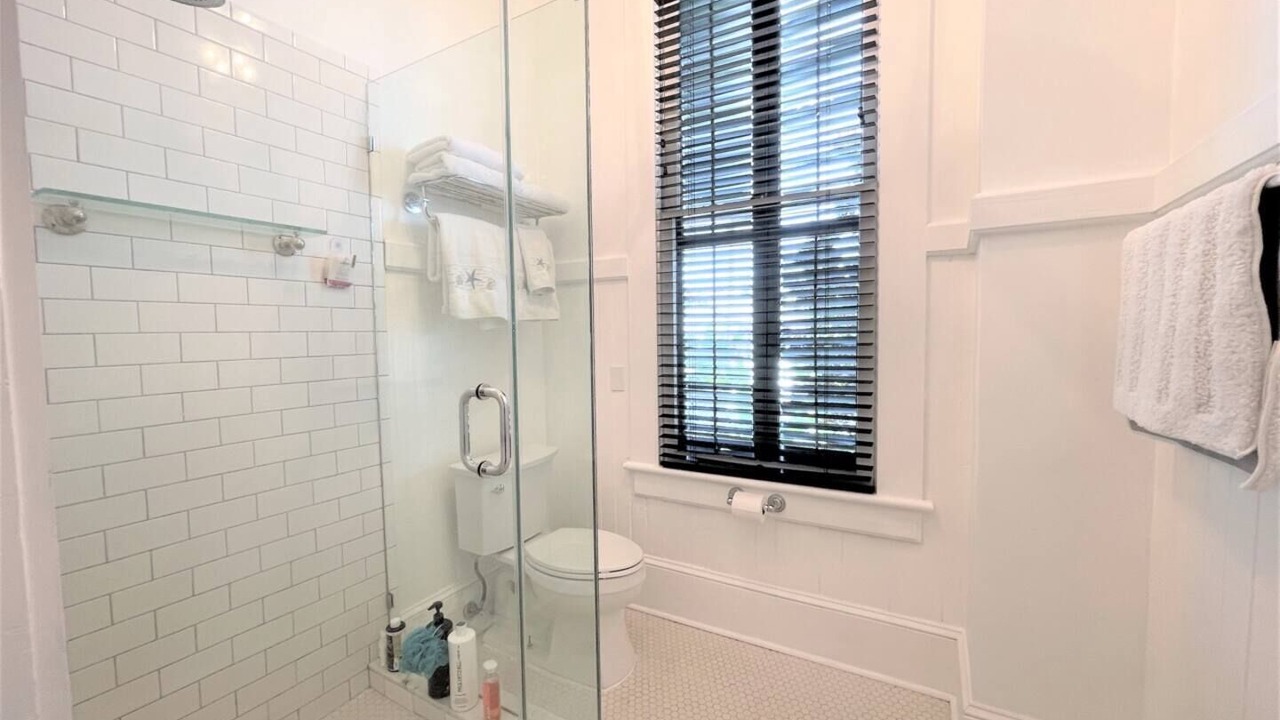 Photo of Bathroom in Galveston