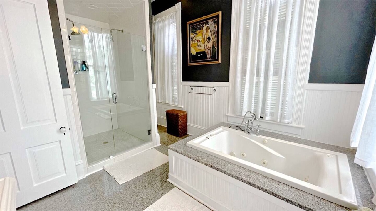 Photo of Bathroom in Galveston