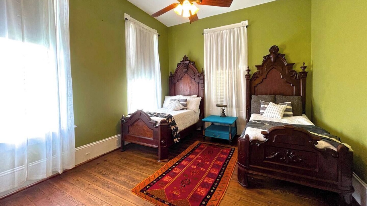 Photo of Bedroom in Galveston