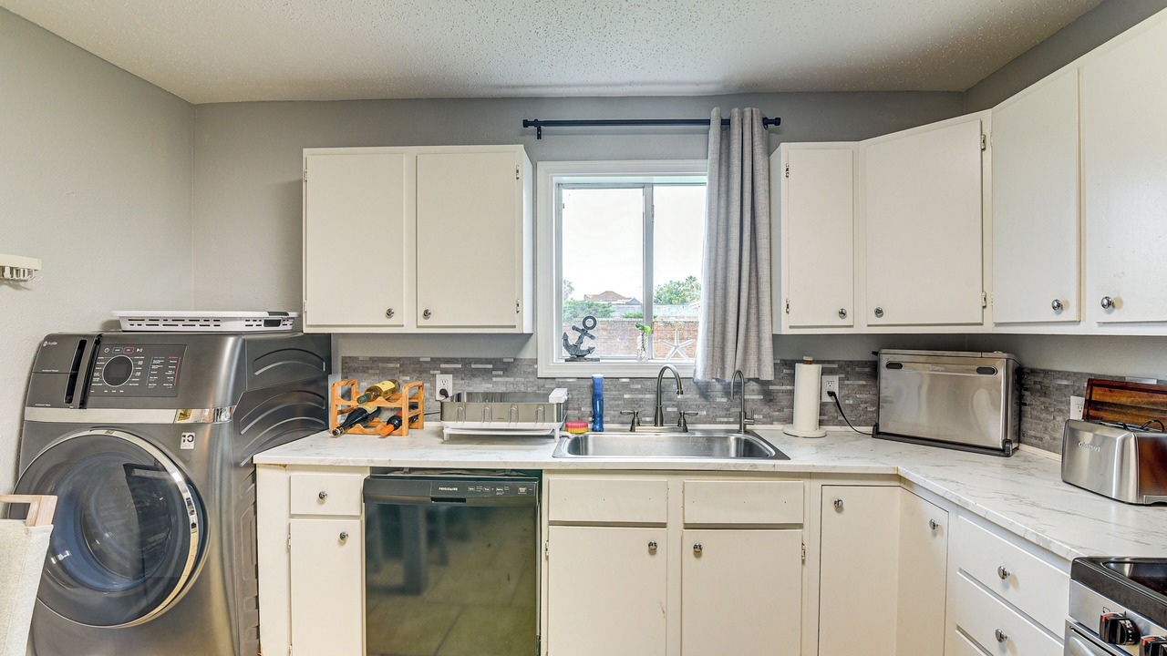 Photo of Kitchen in San Jacinto