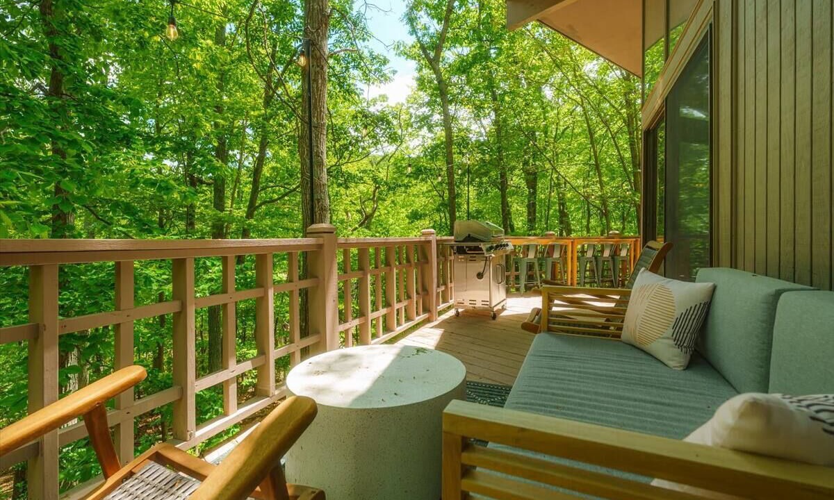 Photo of Patio Balcony in McGaheysville