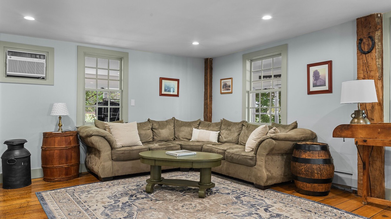 Photo of Livingroom in Hartwick