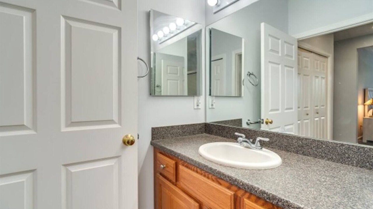 Photo of Bathroom in Thornton