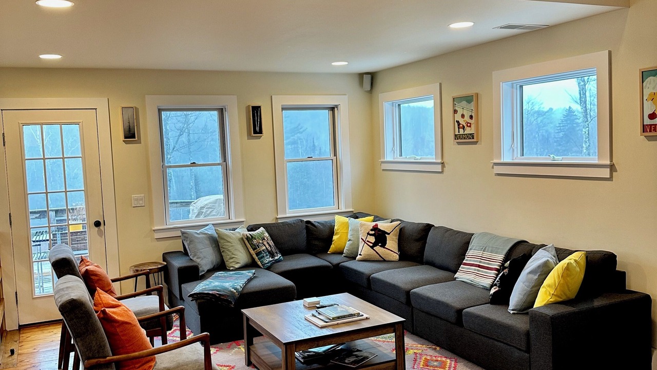 Photo of Livingroom in Londonderry