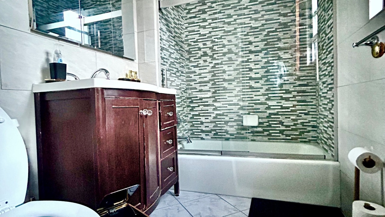 Photo of Bathroom in Williamsbridge
