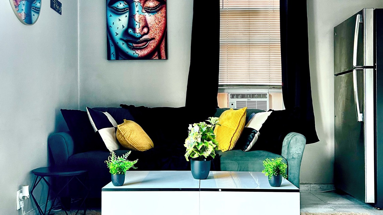 Photo of Livingroom in Williamsbridge