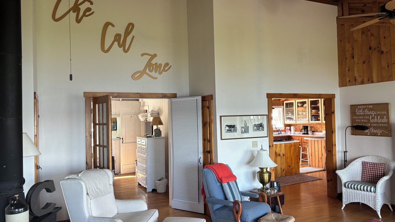 Photo of Livingroom in Newport