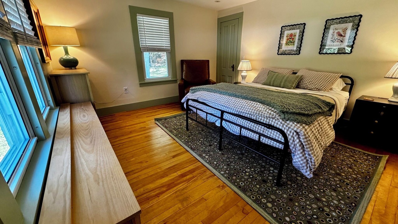 Photo of Bedroom in South Londonderry