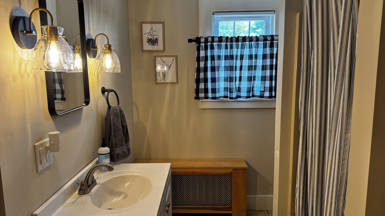 Photo of Bathroom in South Londonderry