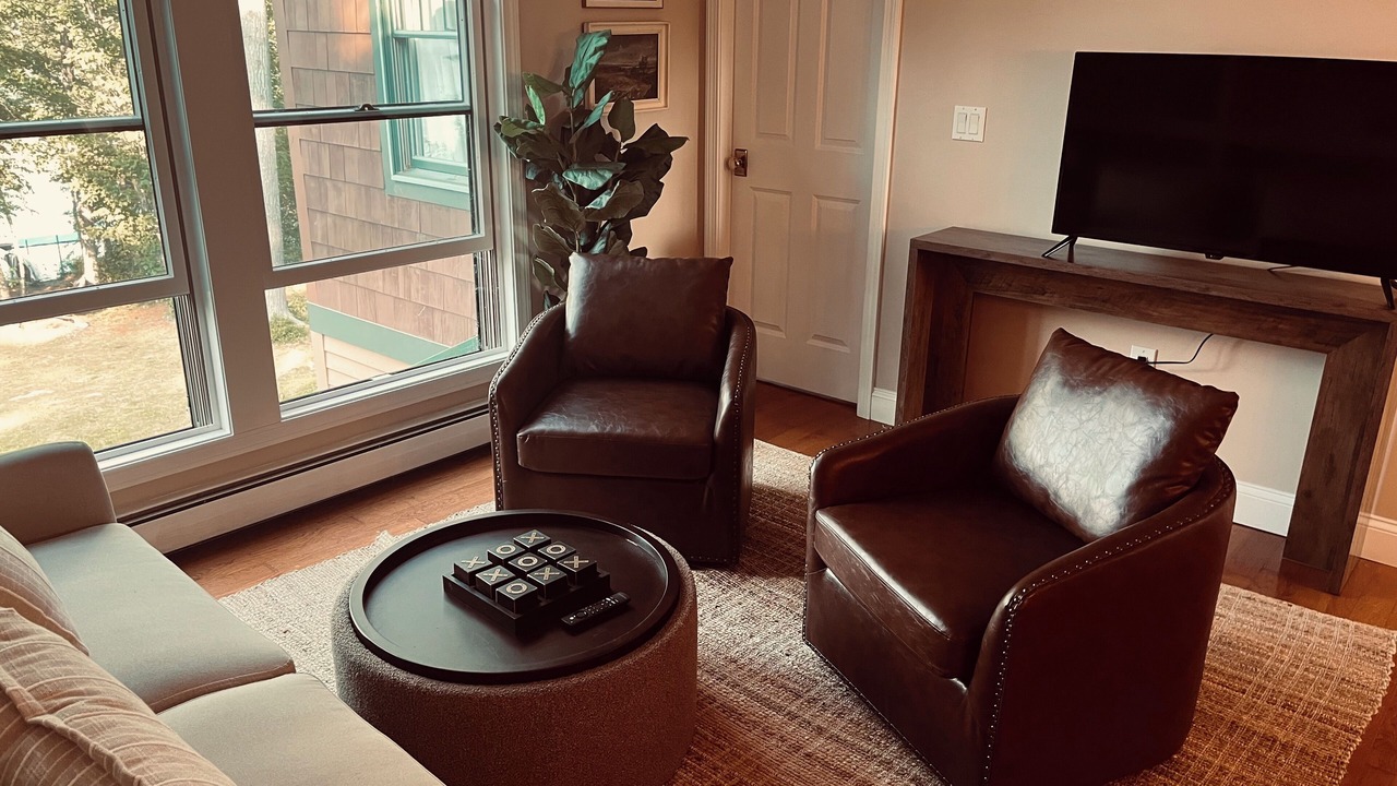 Photo of Livingroom in Center Harbor