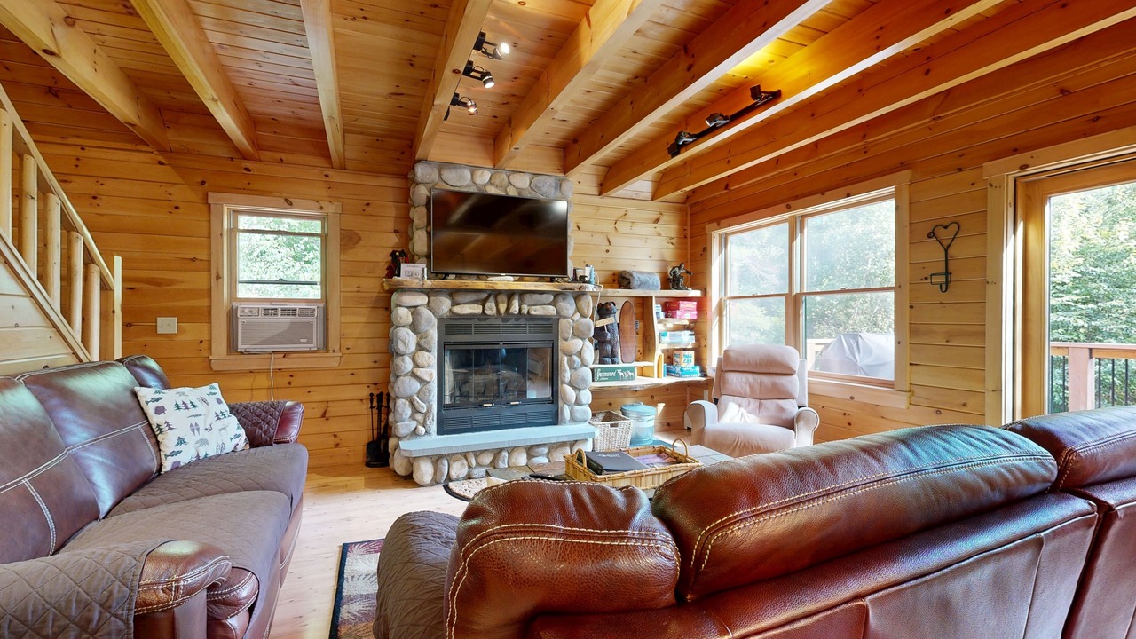 Photo of Livingroom in Greenwood