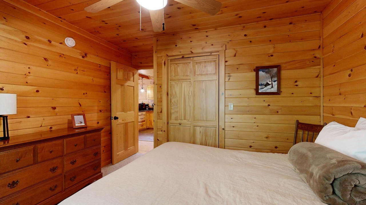 Photo of Bedroom in Greenwood
