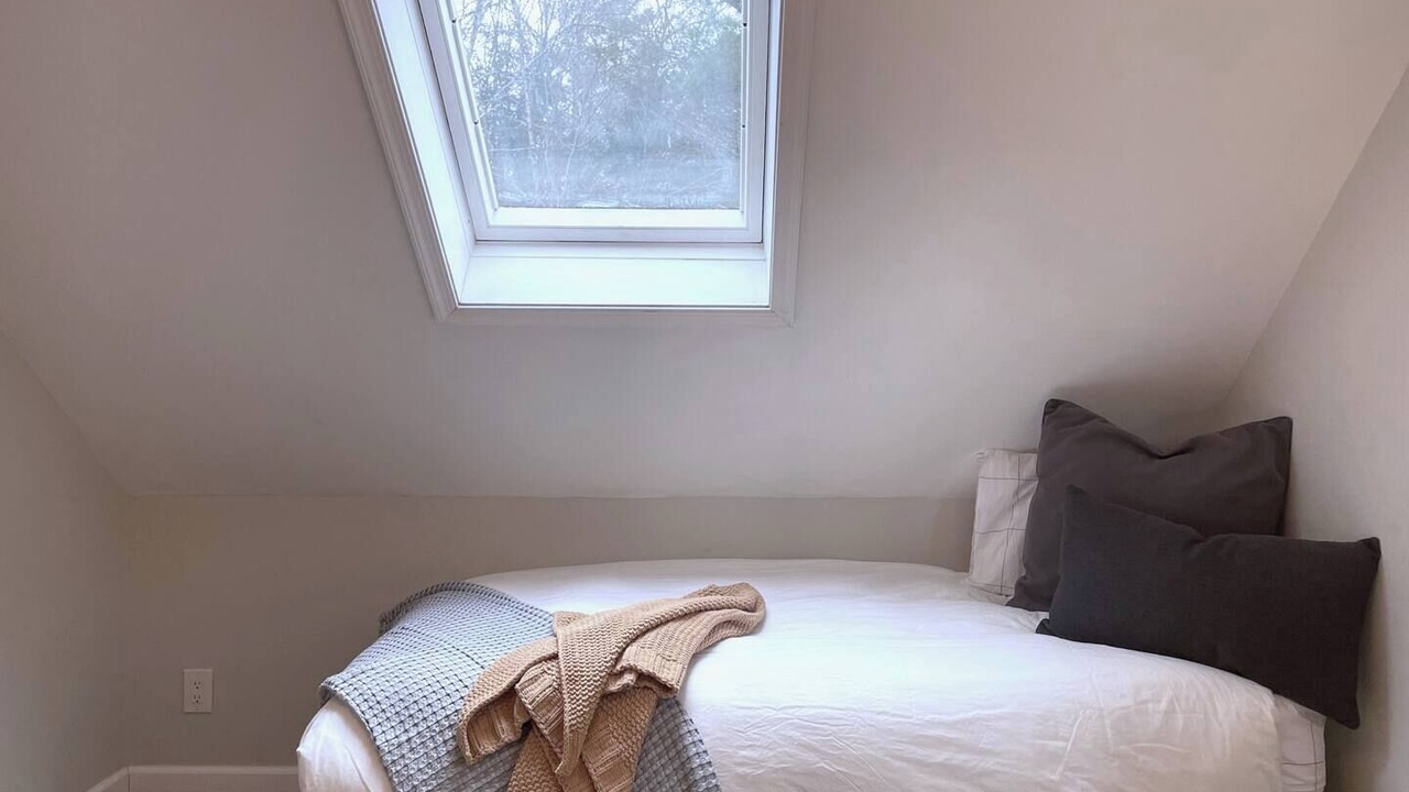 Photo of Bedroom in Ferndale