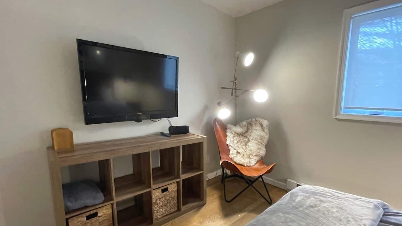 Photo of Bedroom in Ferndale