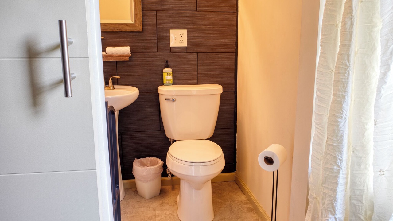 Photo of Bathroom in Niagara Falls