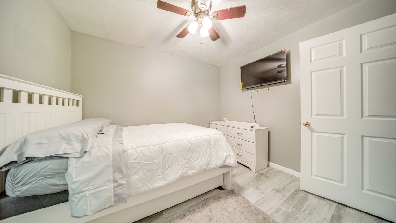 Photo of Bedroom in Erie