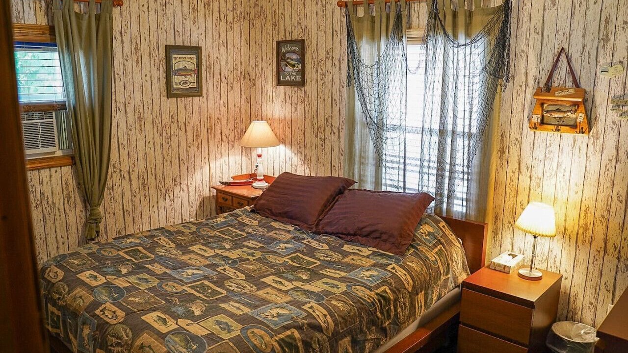 Photo of Bedroom in Town of Ledyard