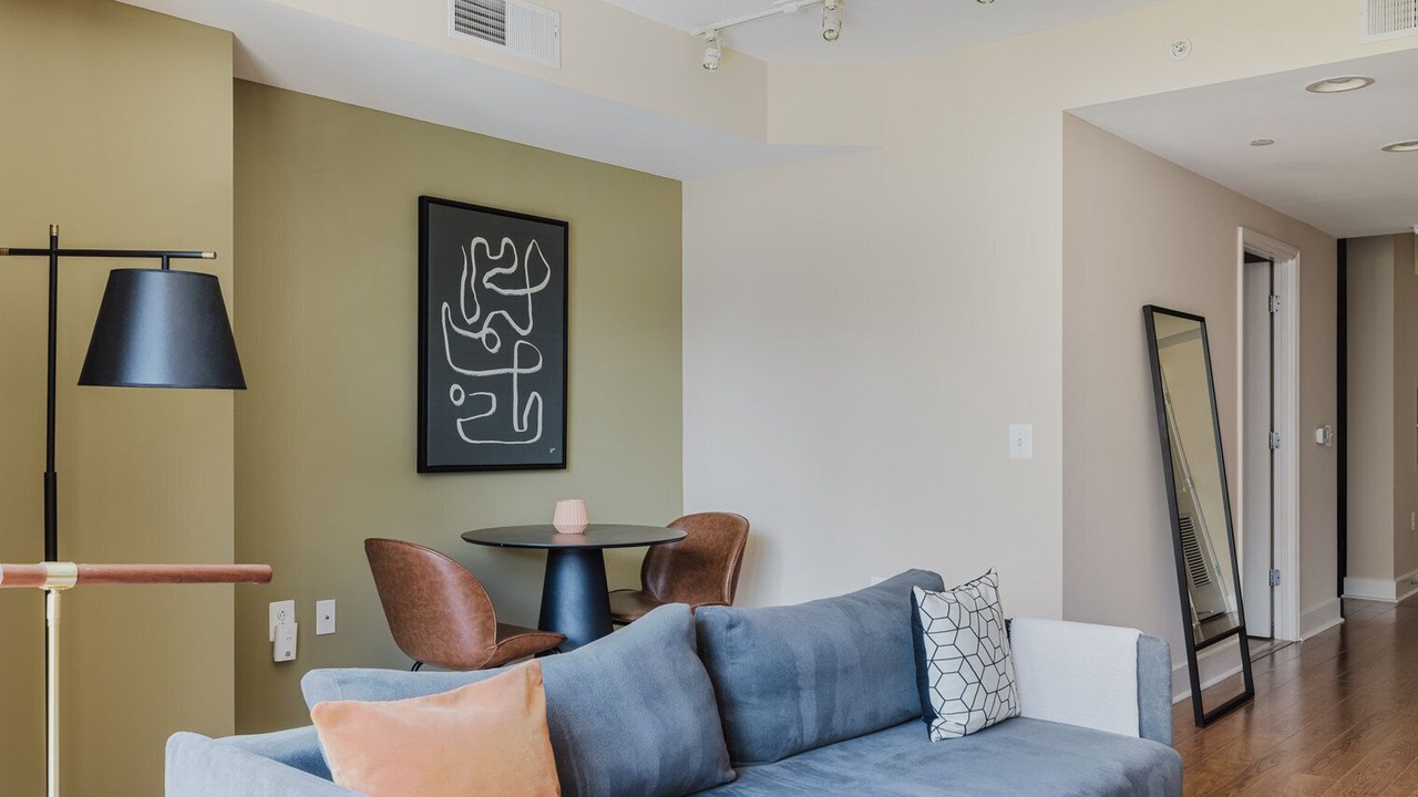 Photo of Livingroom in Mount Vernon Triangle
