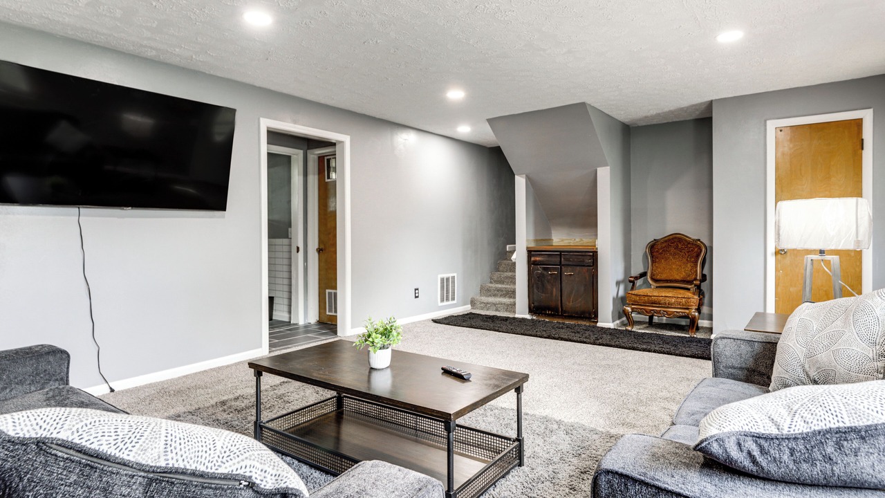 Photo of Livingroom in Dayton