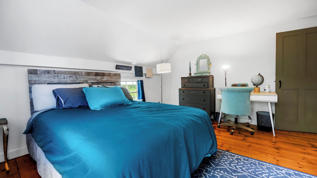 Photo of Bedroom in West Dover