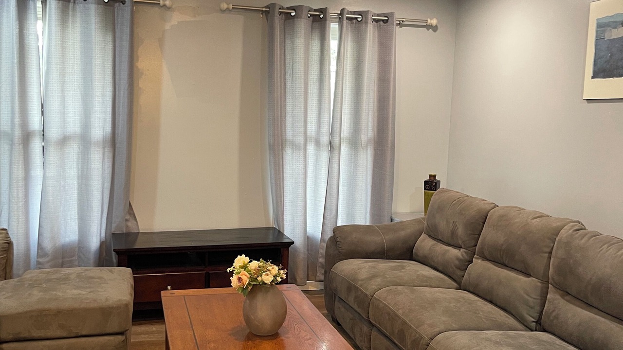 Photo of Livingroom in Downtown Buffalo