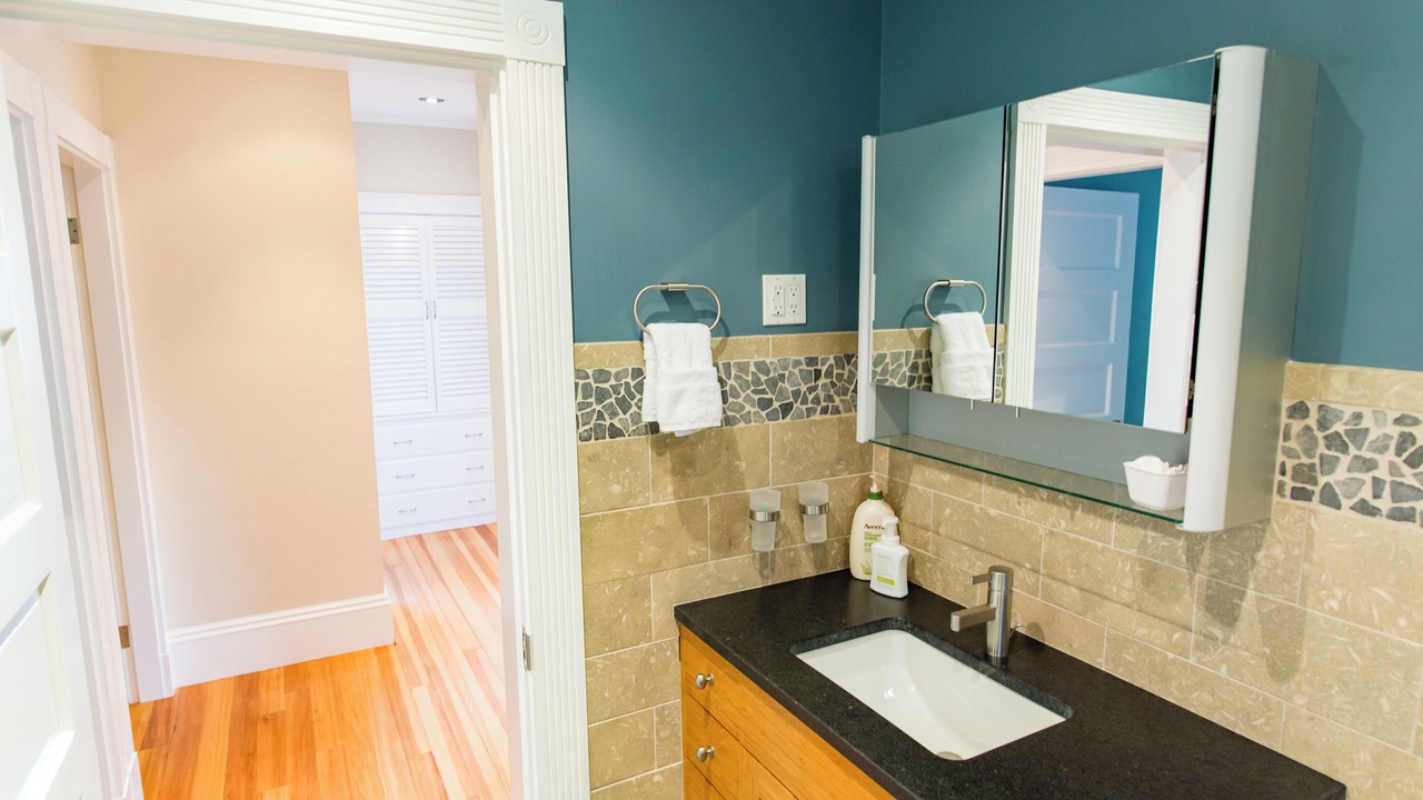 Photo of Bathroom in Swampscott