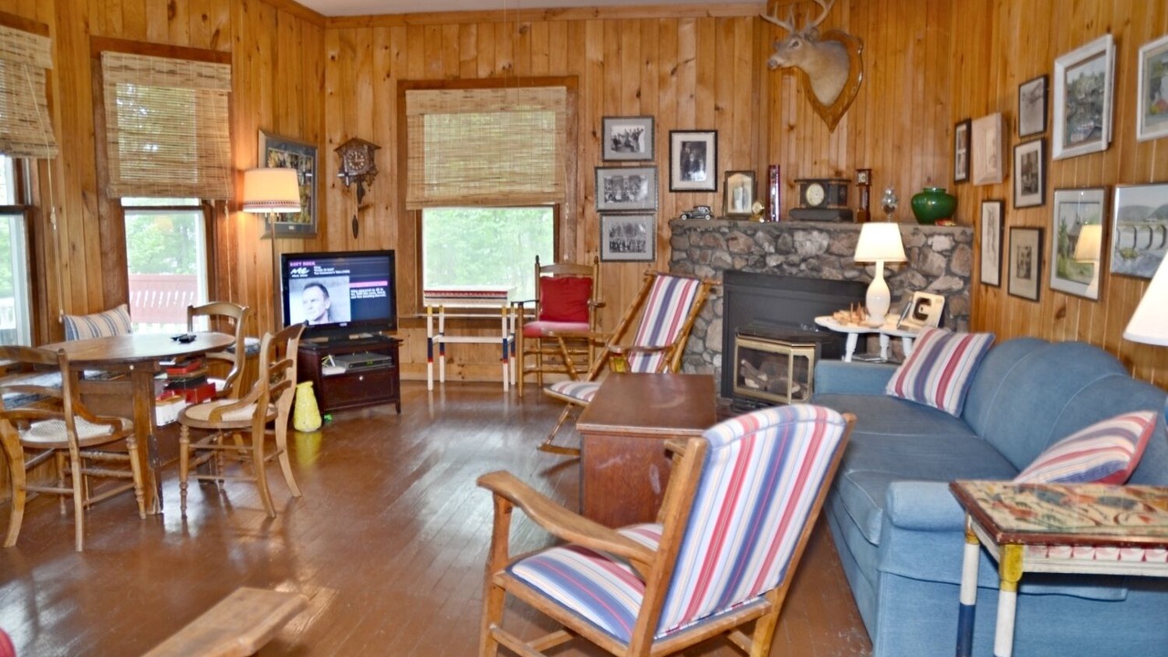 Photo of Livingroom in Burdett