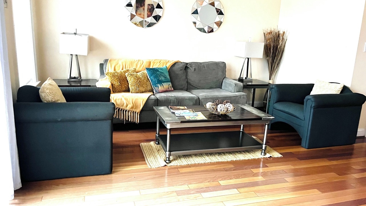 Photo of Livingroom in East Ocean View