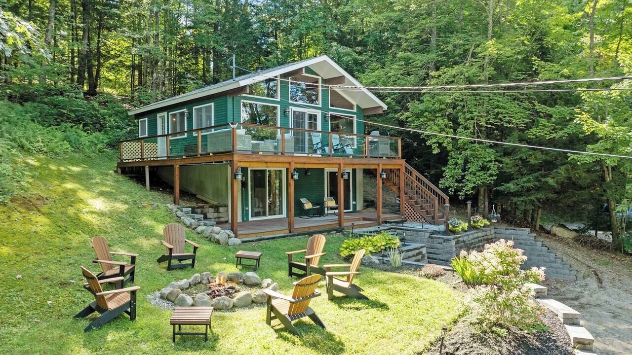 Photo of Outdoor in East Wakefield