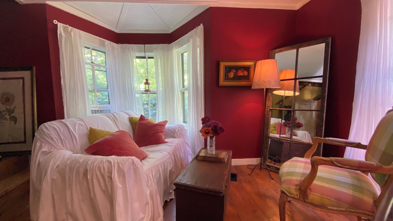 Photo of Livingroom in Jacksonville