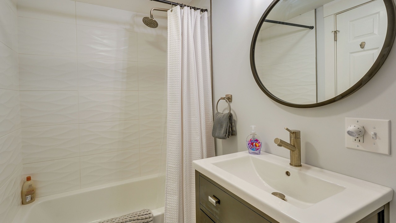 Photo of Bathroom in Londonderry