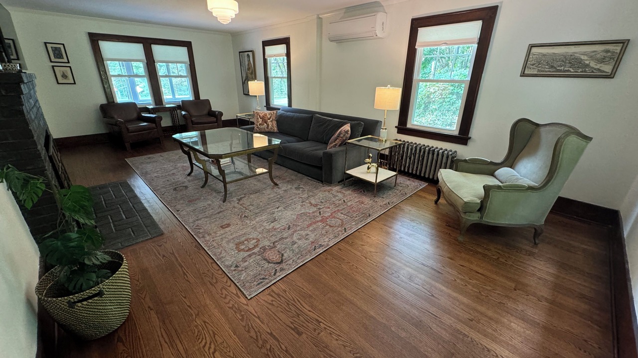 Photo of Livingroom in Glendale