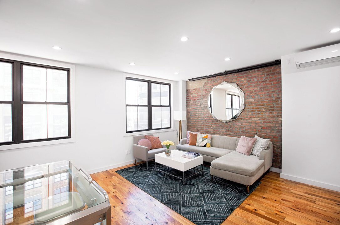 Photo of Livingroom in Hudson Square