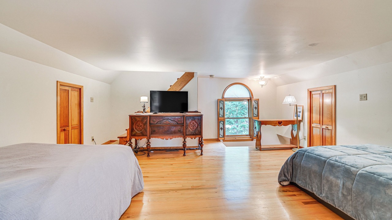 Photo of Bedroom in Edinburg