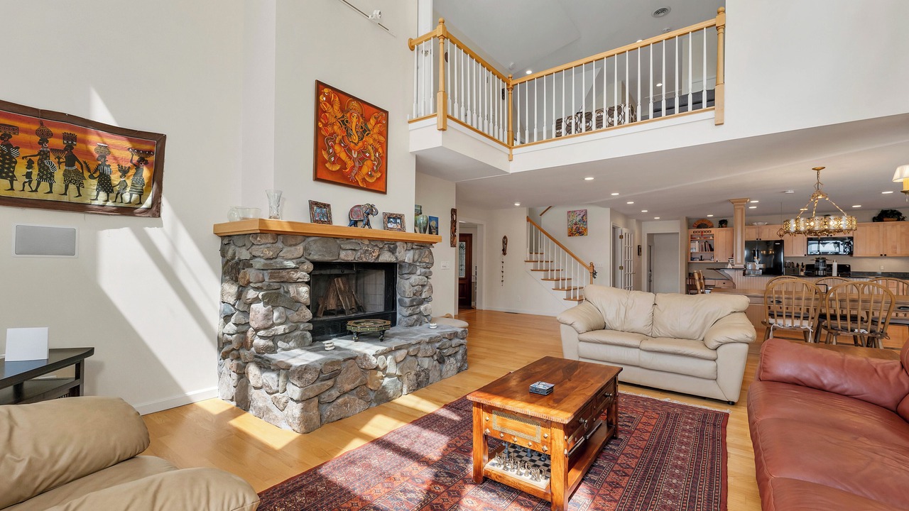 Photo of Livingroom in Moultonborough
