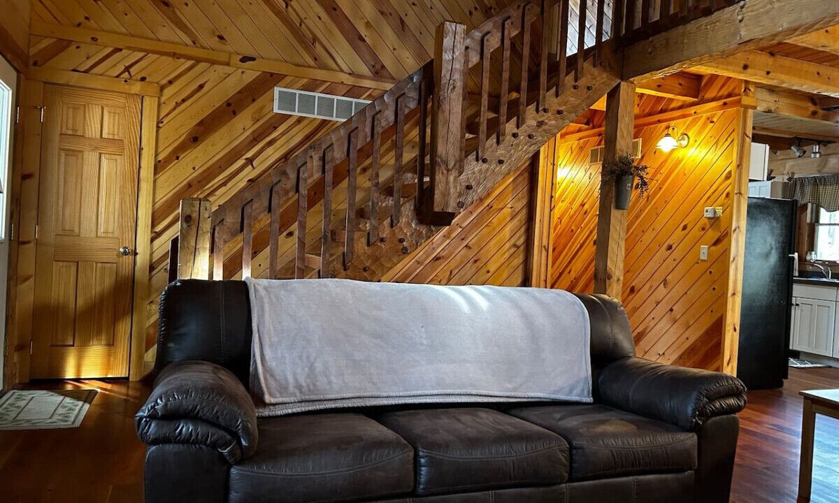 Photo of Livingroom in Alpine Lake