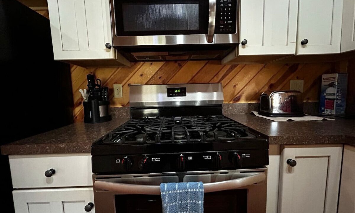 Photo of Kitchen in Alpine Lake