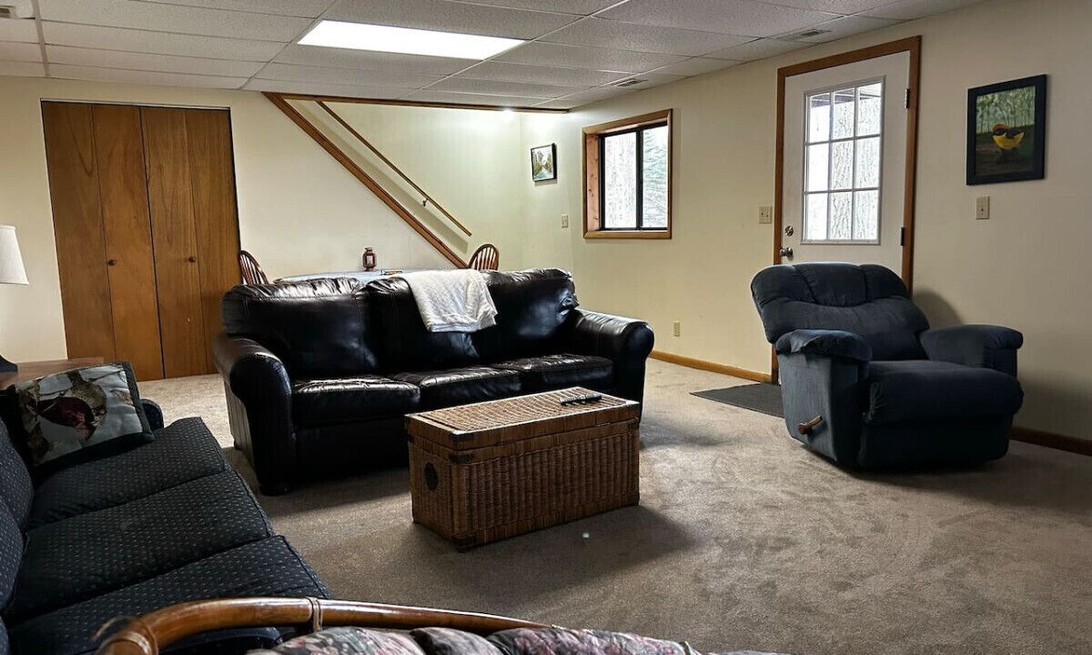 Photo of Livingroom in Alpine Lake