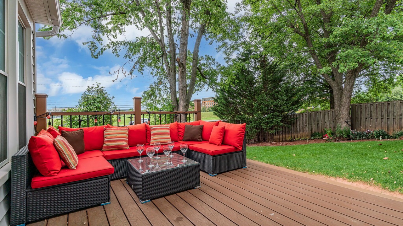 Photo of Patio Balcony in Oak Hill