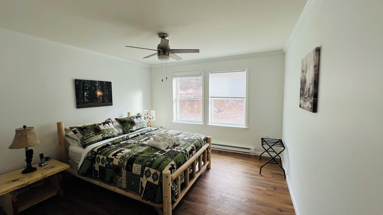 Photo of Bedroom in Saranac