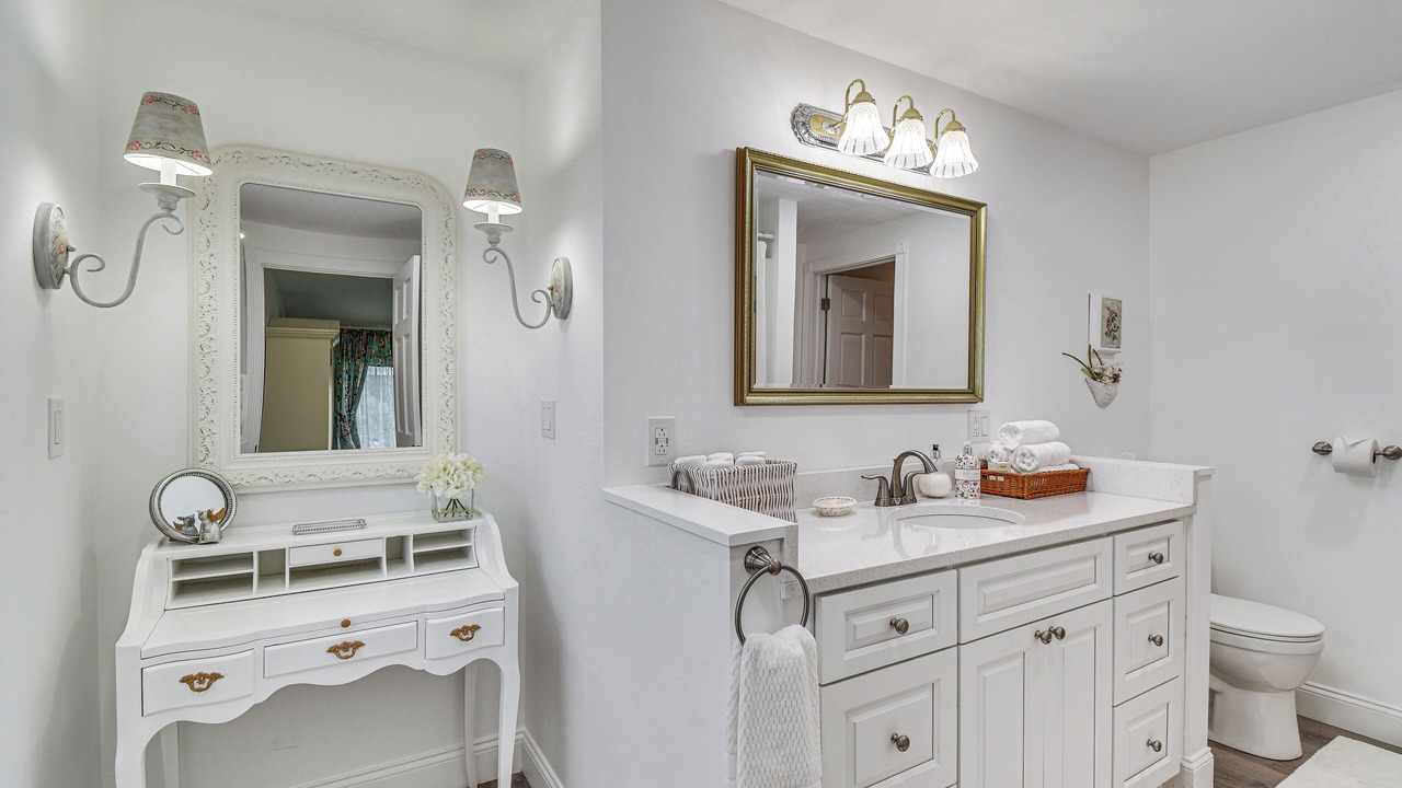 Photo of Bathroom in Burdett
