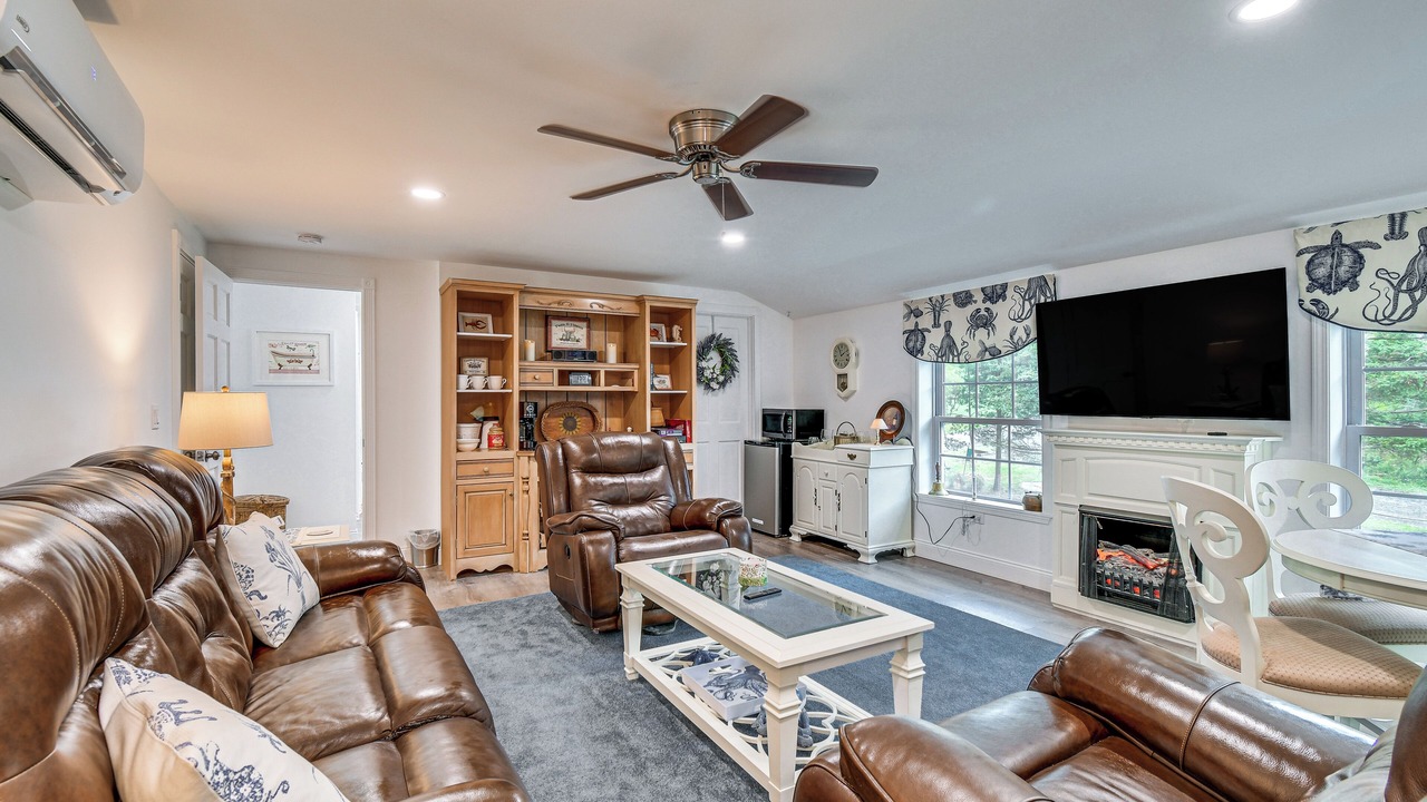 Photo of Livingroom in Burdett